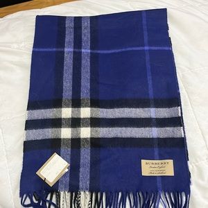 Burberry cashmere classic blue scarf